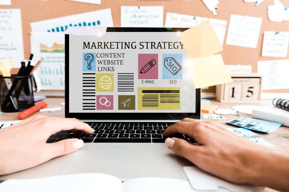 Crea contenido irresistible que convierta visitantes en clientes fieles