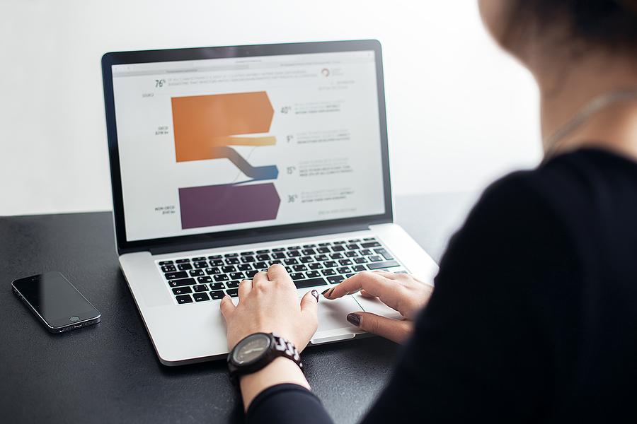 Digitalizar Formación Presencial: La Guía para Academias y Centros de Formación